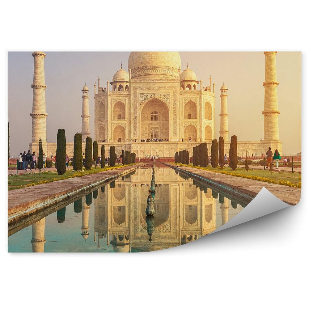 Fotótapéta A világ 7 csodája a taj mahal turisták fénye