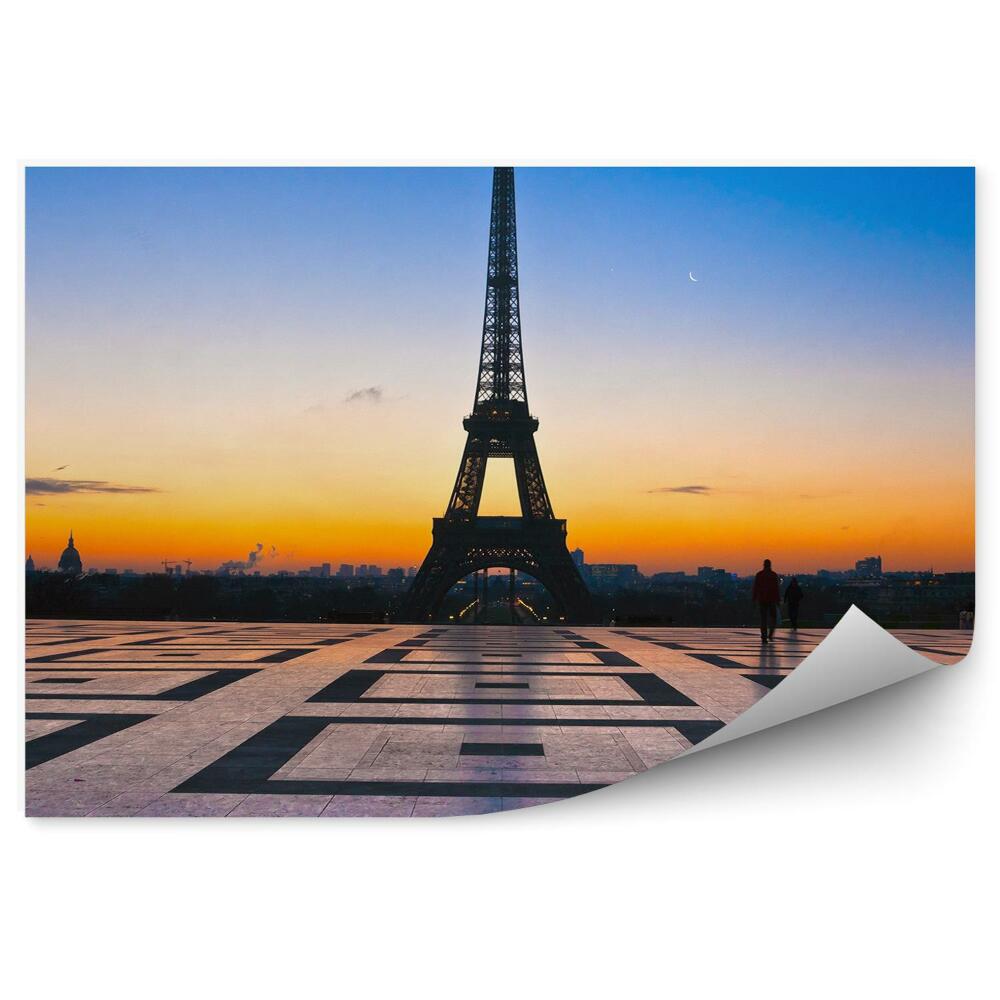 Fotótapéta Romantikus kilátás az Eiffel-toronyra napkeltekor