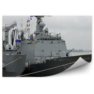 Kép tapéta Katonai hajók kikötői zászlók