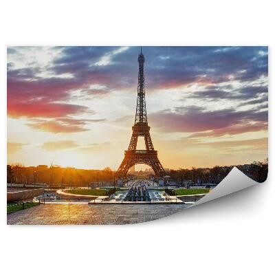 Fotótapéta Város Párizs Eiffel-torony felhős színes égbolt