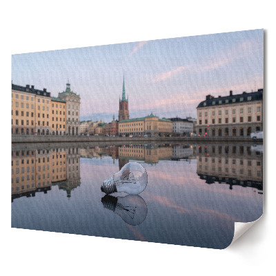 Retro poszter a vízben tükröződő történelmi város látképével