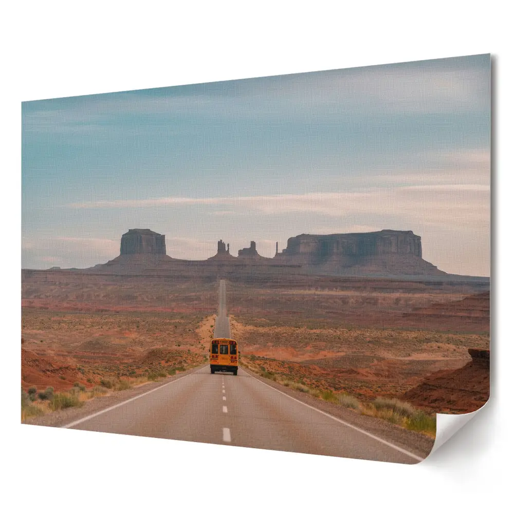 Út a Monument Valley-be az Egyesült Államokban faliposzter