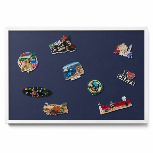 Szín: sötétkék Mágnes tábla