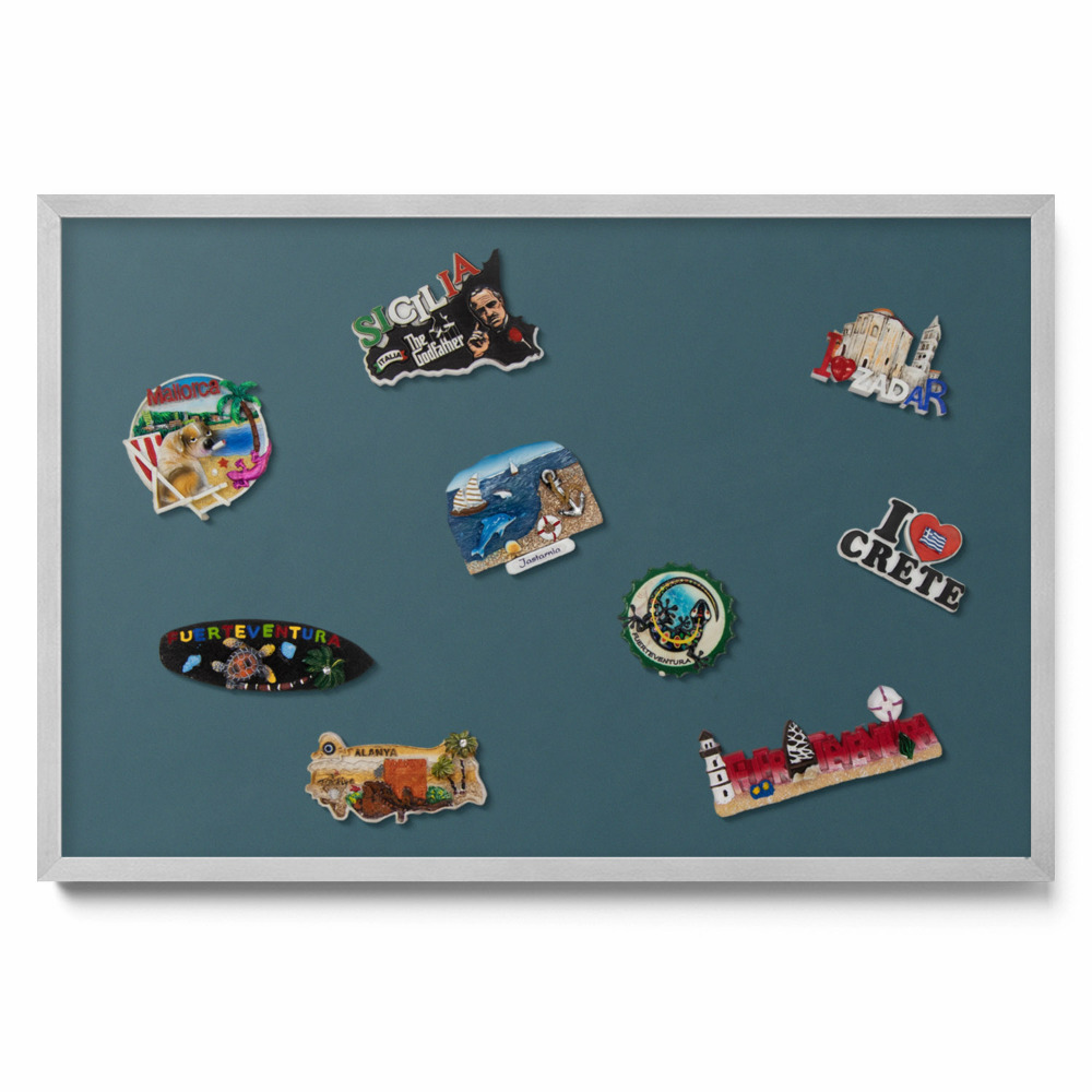 Sötét kékeszöld színű Mágnestábla