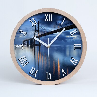 Faóra Megvilágított híd