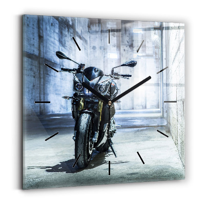 Szögletes üvegóra 30x30 Motorkerékpár a sikátorban