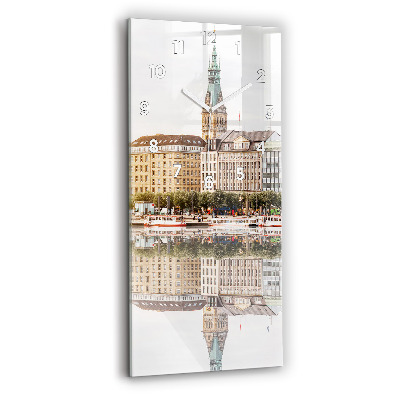 Négyszögletes üvegóra Hamburg folyó Németország