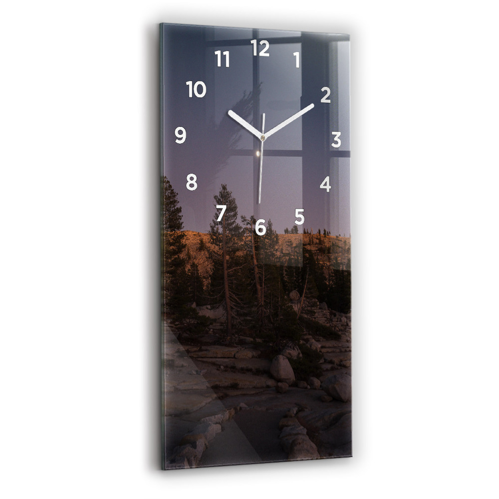 Függőleges üvegóra Yosemite sziklás útja