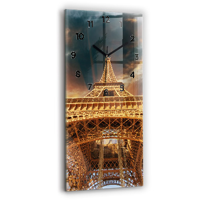 Függőleges üvegóra 30x60 Eiffel-torony a háttérben a felhők