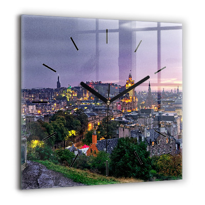 Négyzetes üvegóra 60x60 Edinburgh a Calton Hillről